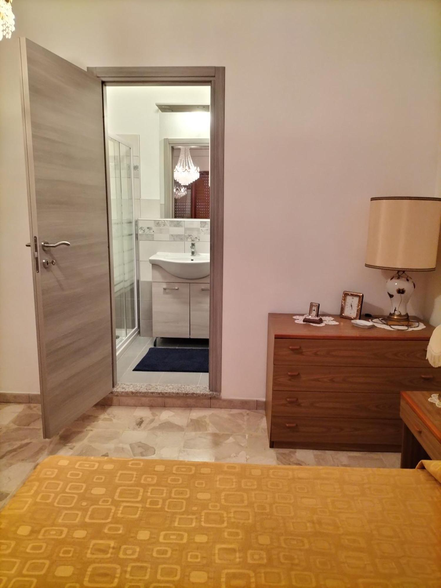 B&B Anna Piscinas Habitación foto